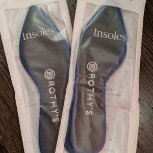 Rothys point inserts size 6